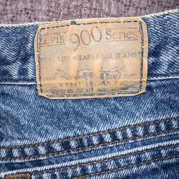 Levi’s 900 series - Picture 3 of 3